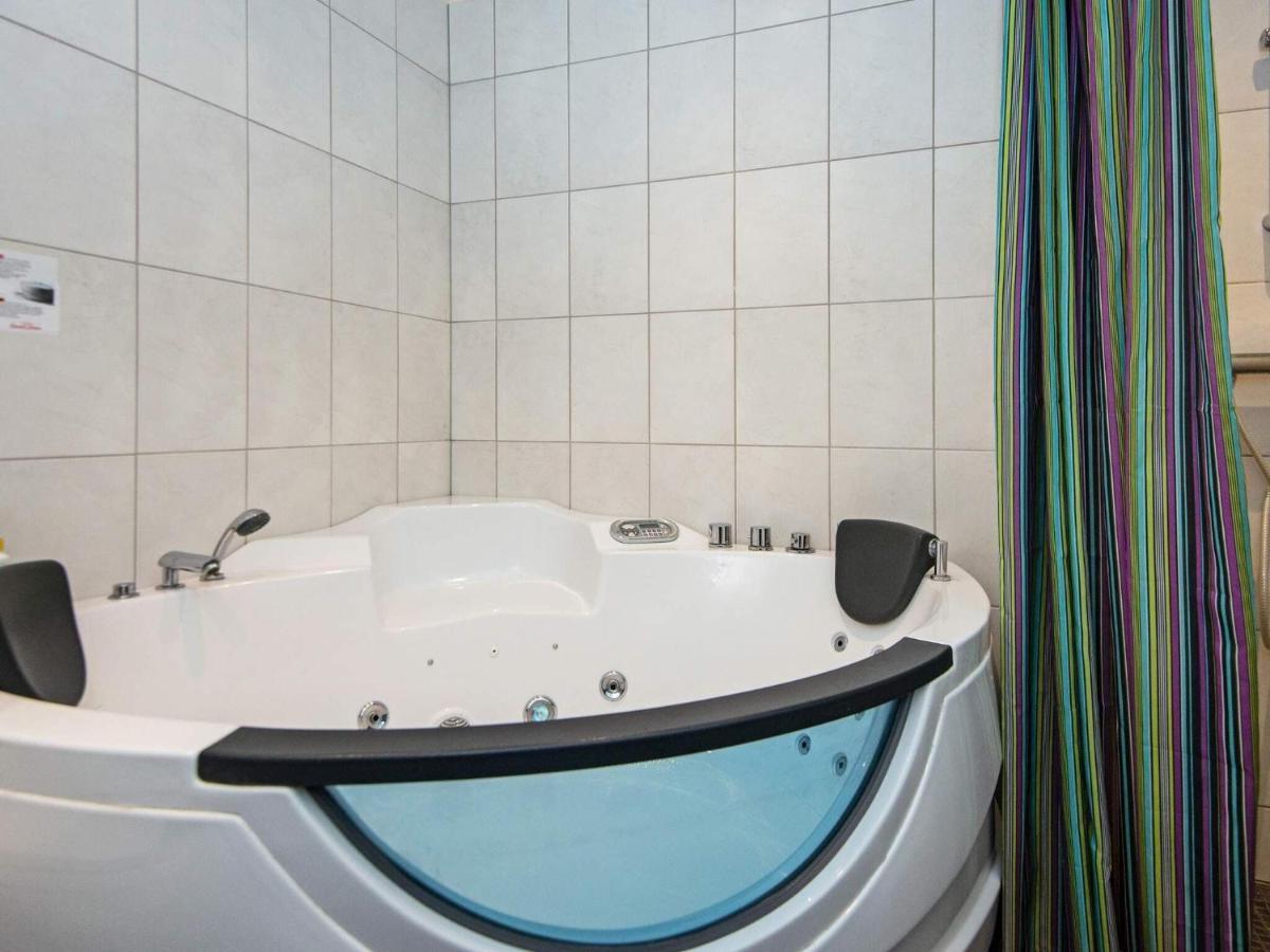 8 Person Holiday Home In R M Bolilmark Zewnętrze zdjęcie